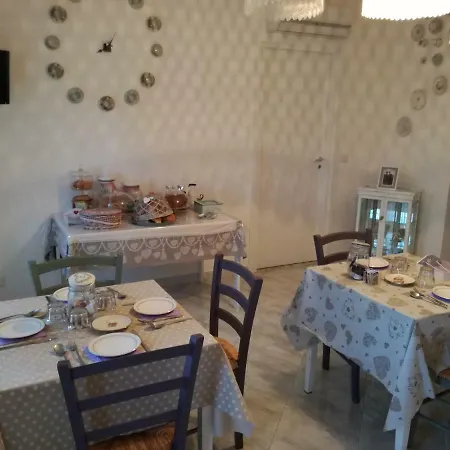 La Corte Delle Vanita Bed and Breakfast *